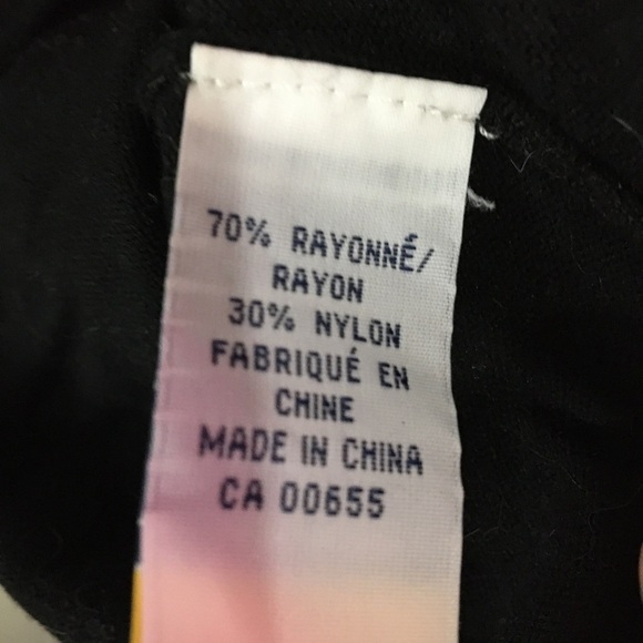 Women's Black Top - Picture 2 of 4